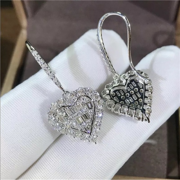 New 925 Silver Heart Zircon Ear Hook Drop Dangle - Picture 3 of 6